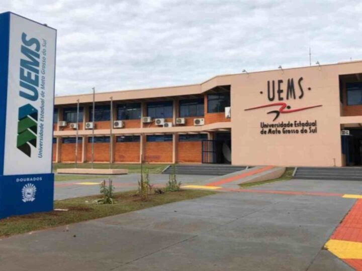 UEMS divulga listas de seleção para professores temporários e intérpretes de Libras