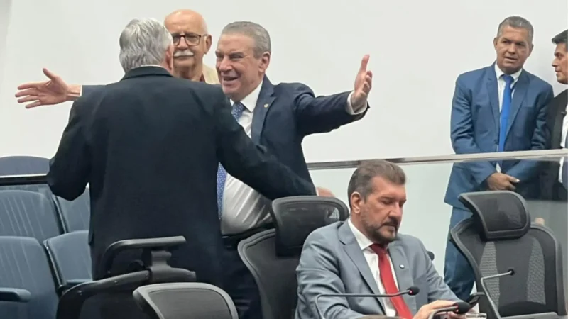 Na briga pela presidência da Alems, Paulo Corrêa lembra adversários que ‘só pode cair para cima’